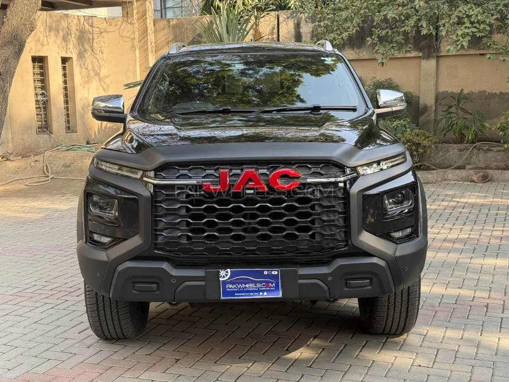 JAC T9 2025 for Sale in Karachi Image-1