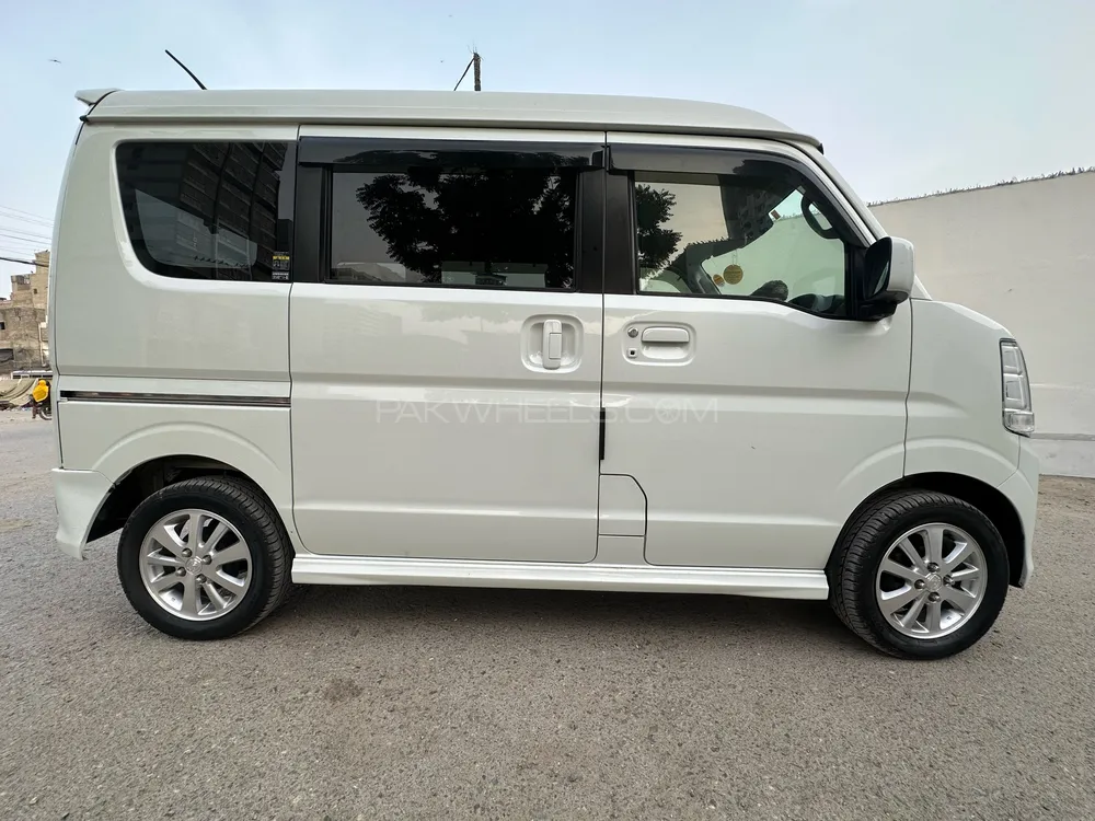 Mazda Scrum Wagon 2020 for Sale in Karachi Image-1