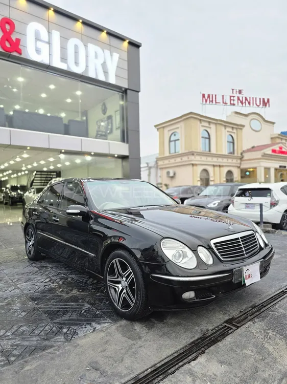 مرسڈیز بینز ای کلاس 2005 for Sale in اسلام آباد Image-1