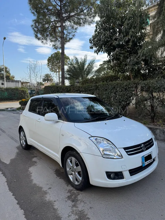Suzuki Swift 2020 for Sale in Islamabad Image-1
