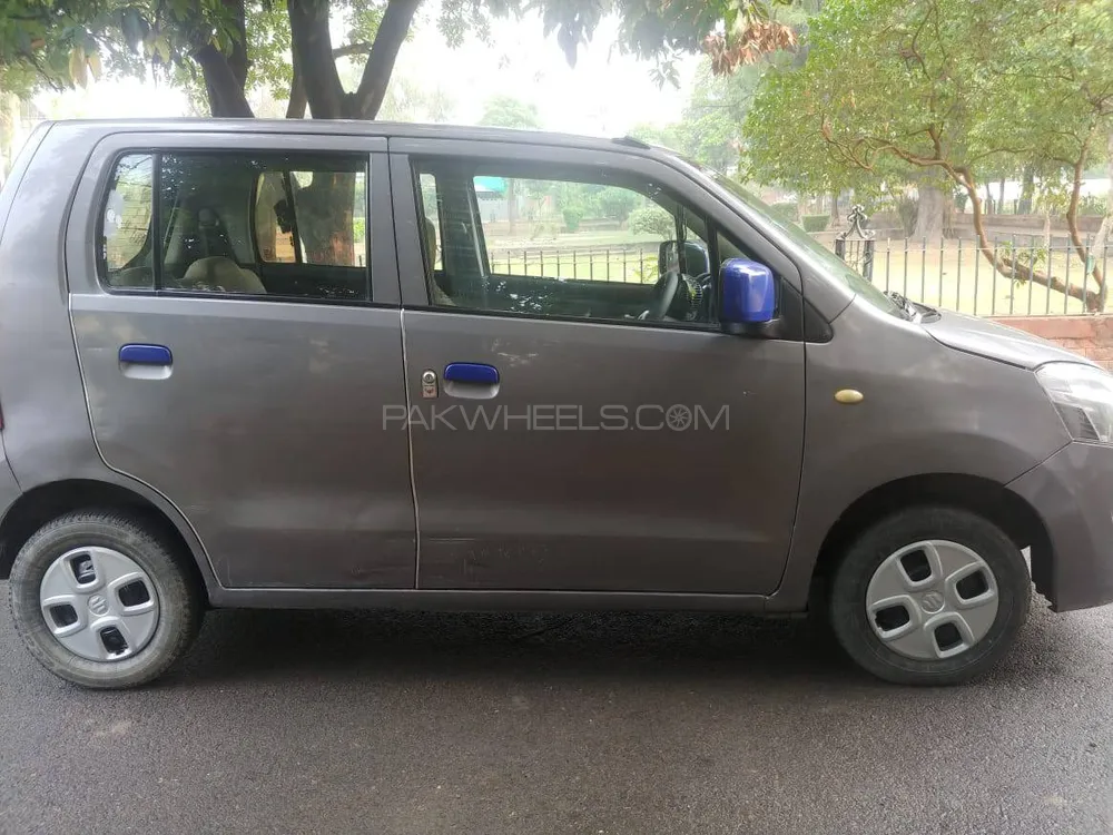 Suzuki Wagon R 2017 for Sale in Lahore Image-1
