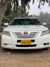 Toyota Camry Up-Spec Automatic 2.4 2007 for Sale