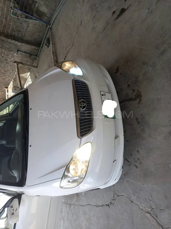 Toyota Corolla 2004 for Sale in D.G.Khan Image-1