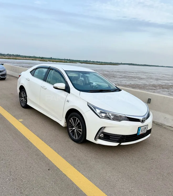 Toyota Corolla 2020 for Sale in Islamabad Image-1