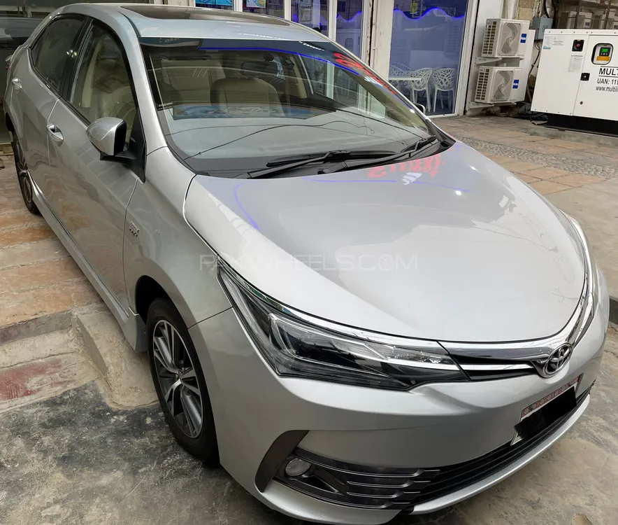Toyota Corolla 2019 for Sale in Karachi Image-1