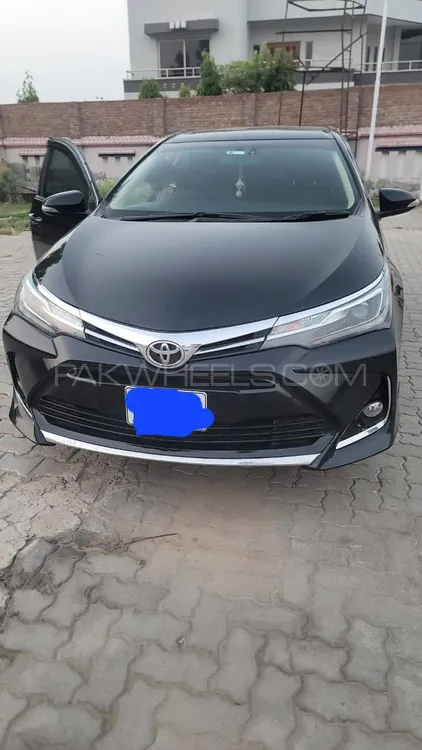 Toyota Corolla 2018 for Sale in Bhalwal Image-1