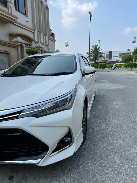 Toyota Corolla 2021 for Sale in Gujranwala Image-1