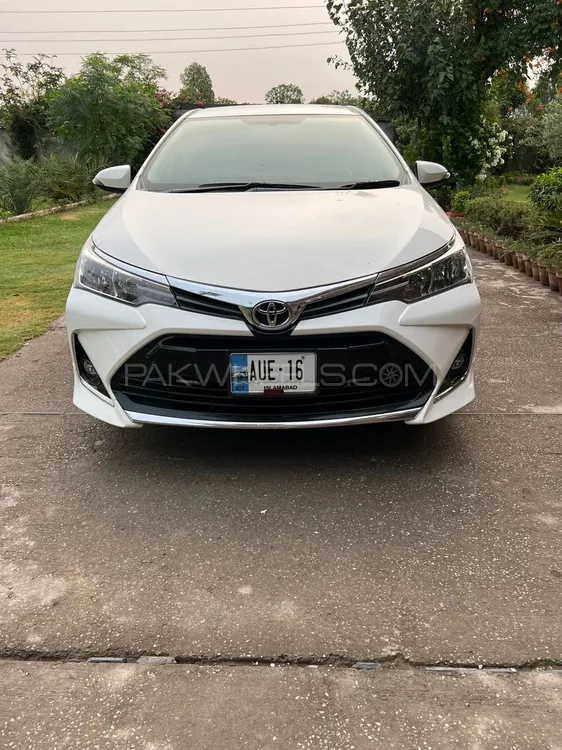 Toyota Corolla 2021 for Sale in Islamabad Image-1