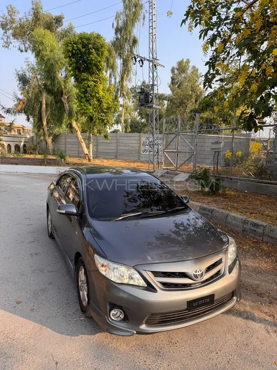 Toyota Corolla 2011 for Sale in Peshawar Image-1