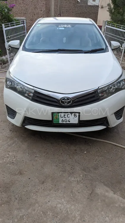 Toyota Corolla 2015 for Sale in Shahpur Saddar Image-1
