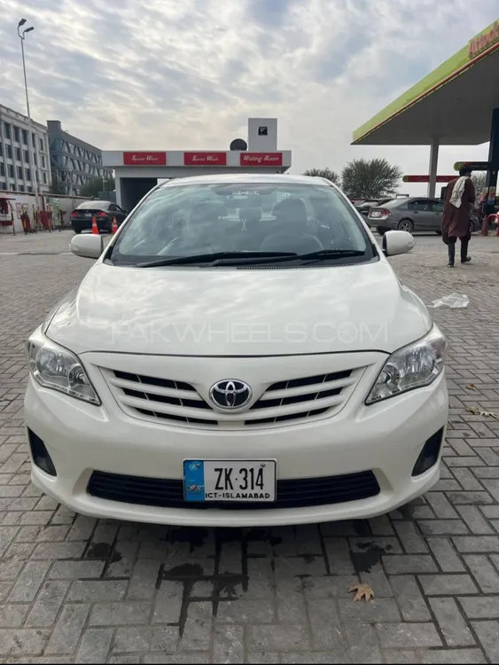 Toyota Corolla 2013 for Sale in Haripur Image-1