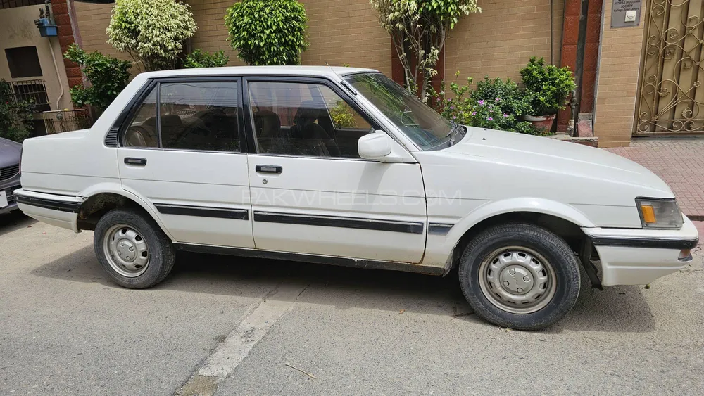 Toyota Corolla 1986 for Sale in Lahore Image-1