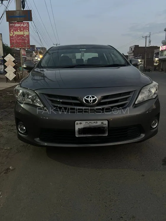 Toyota Corolla 2013 for Sale in Sargodha Image-1