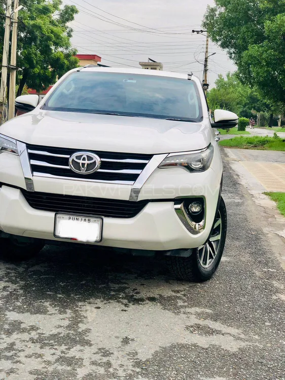 Toyota Fortuner 2021 for Sale in Lahore Image-1