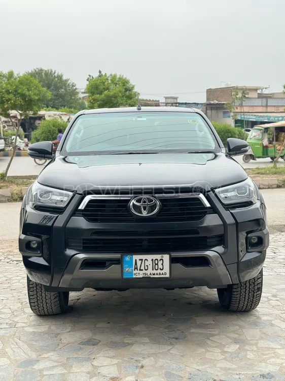 Toyota Hilux 2022 for Sale in Peshawar Image-1