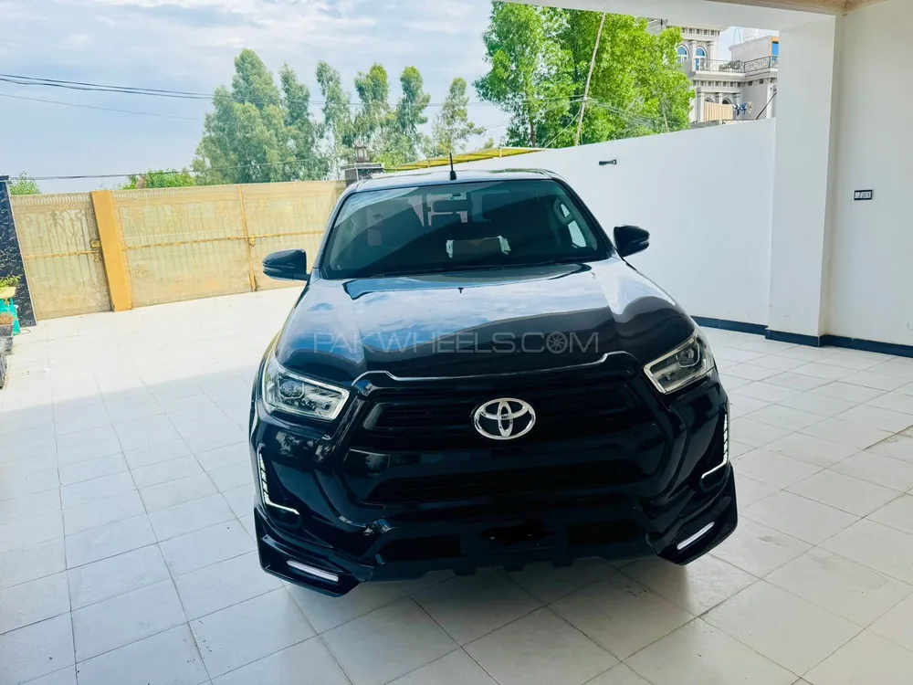 Toyota Hilux 2021 for Sale in Lahore Image-1