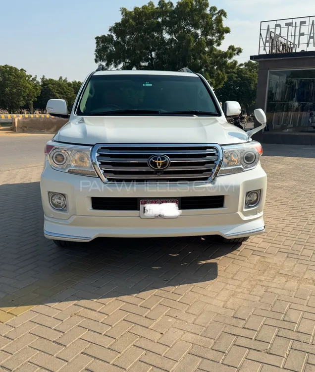 Toyota Land Cruiser 2012 for Sale in Karachi Image-1