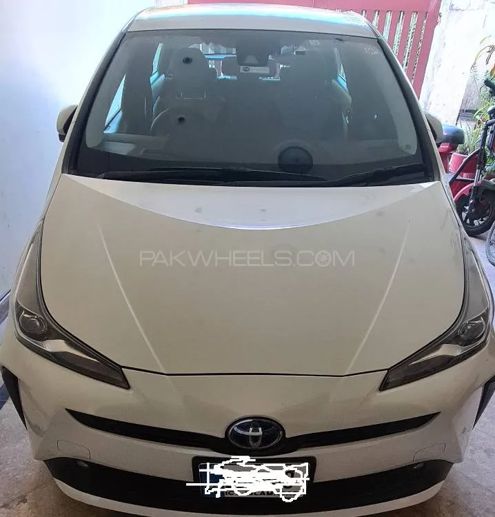 Toyota Prius 2020 for Sale in Islamabad Image-1