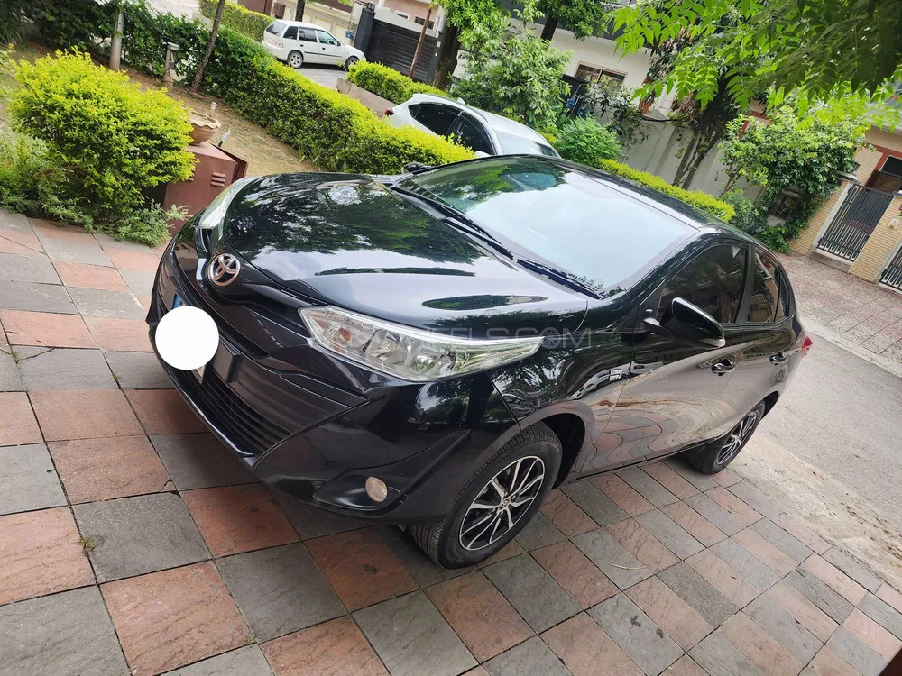Toyota Yaris Sedan 2021 for Sale in Islamabad Image-1
