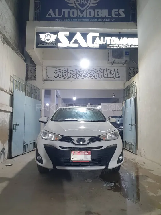 Toyota Yaris Sedan 2021 for Sale in Karachi Image-1