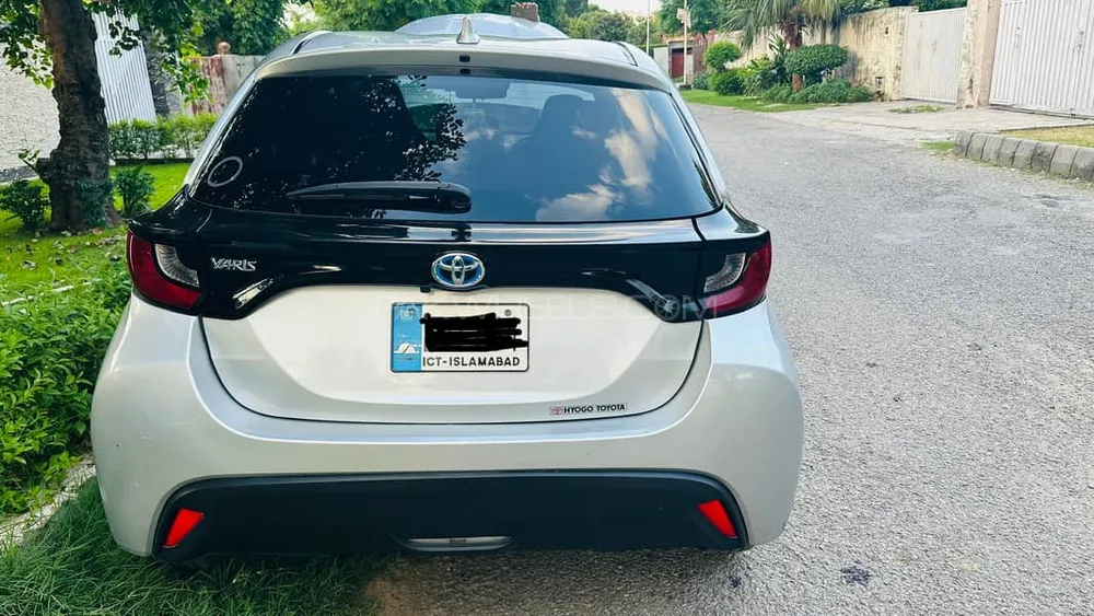 Toyota Yaris Sedan 2020 for Sale in Islamabad Image-1