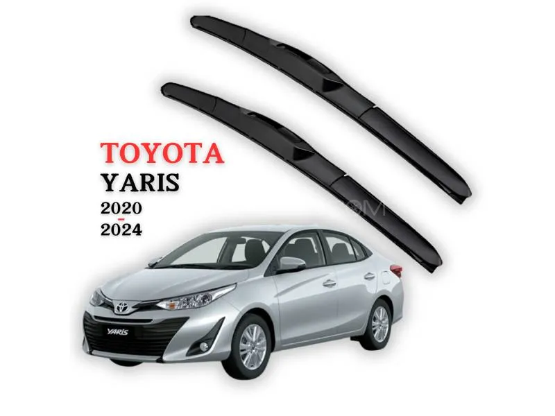 Tri-Stage Windshield Wiper Blades for Toyota Yaris (2020–2024) – Silent Wipe | All-Weather Rubber |  Image-1