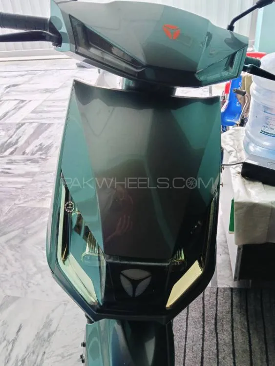 Yadea T5 2024 for Sale Image-1