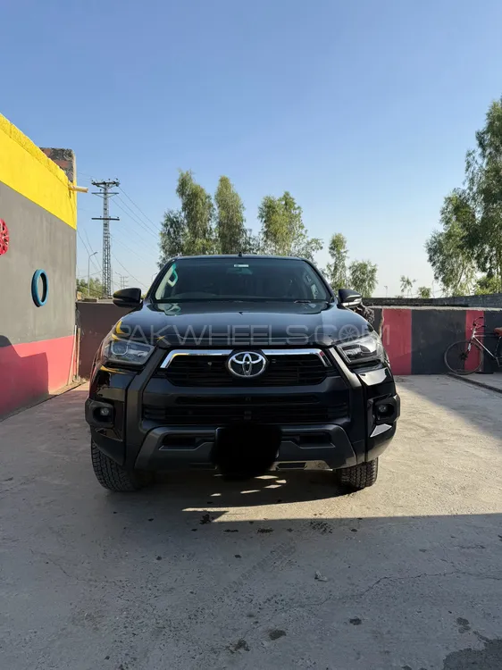 Toyota Hilux 2022 for Sale in Mardan Image-1