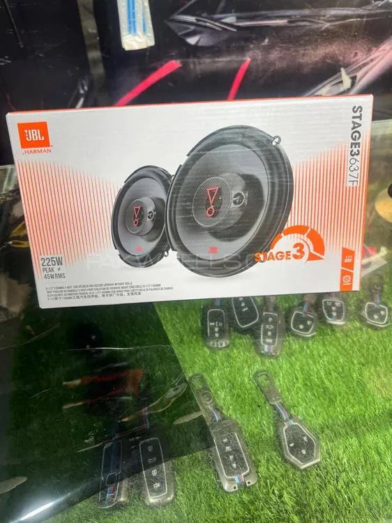 genuine original Jbl stage 3 speakers Image-1