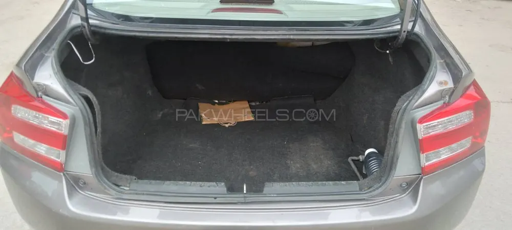 Honda City 2018 for Sale in Karachi Image-1