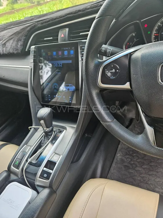 Honda Civic 2018 for Sale in Kot Momin Image-1