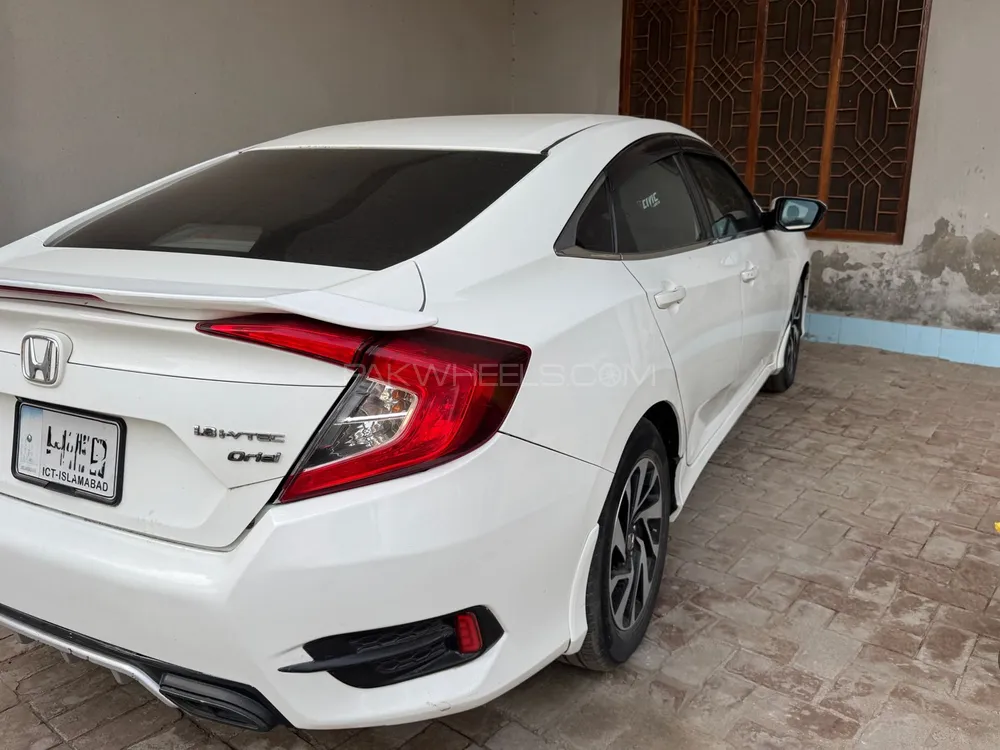 Honda Civic 2017 for Sale in Sheikhupura Image-1