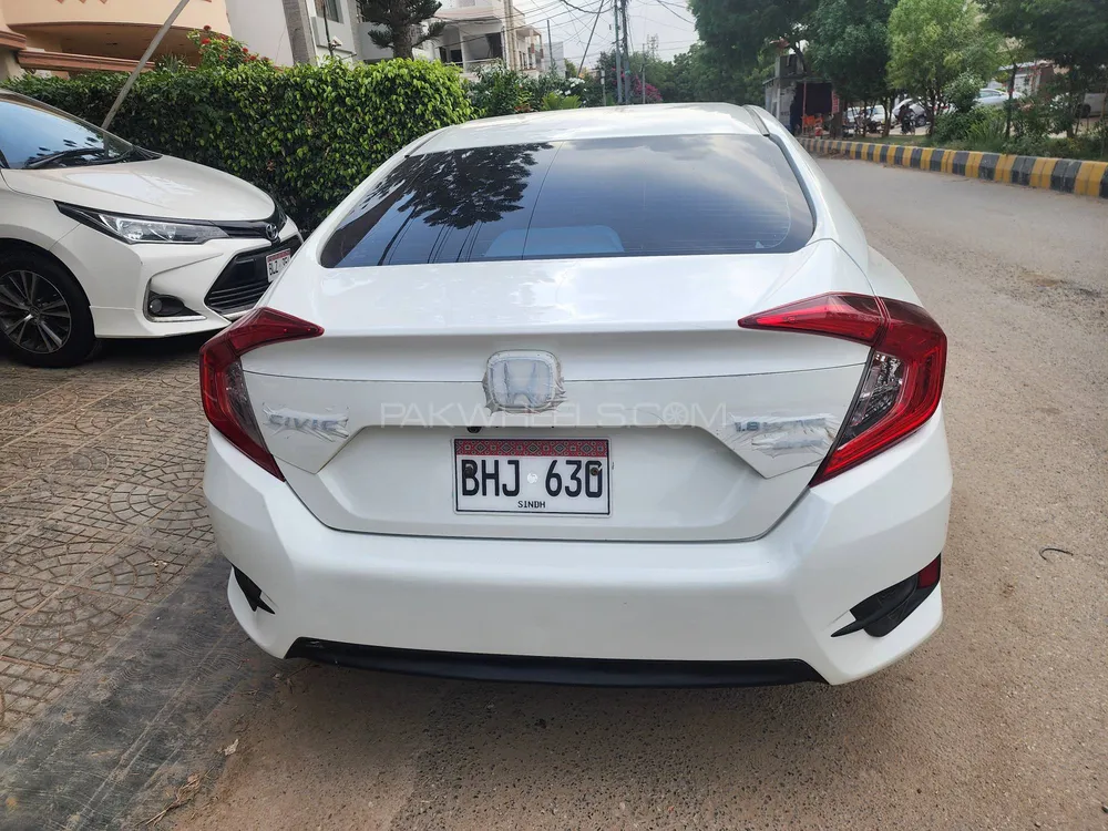 Honda Civic 2017 for Sale in Karachi Image-1