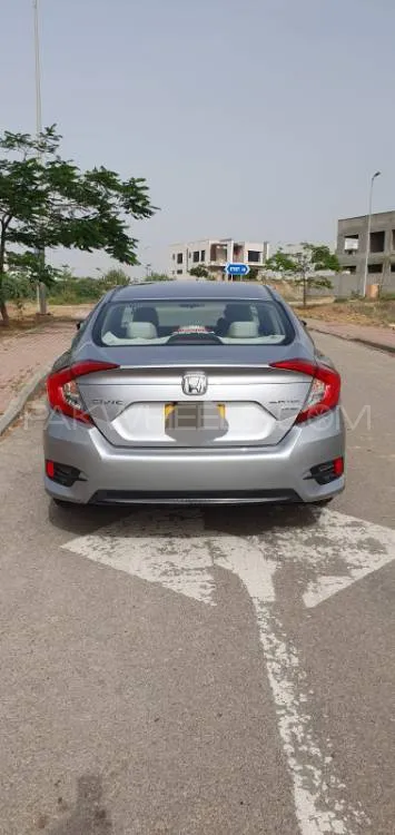 Honda Civic 2017 for Sale in Karachi Image-1