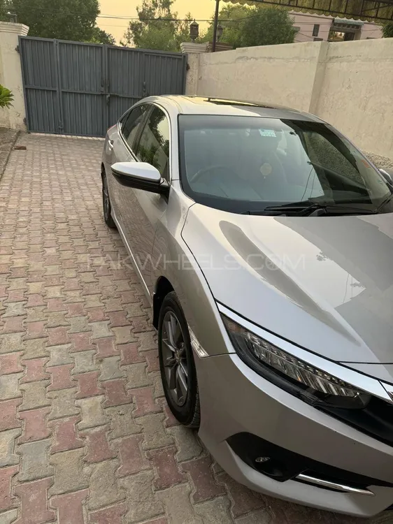 Honda Civic 2019 for Sale in Faisalabad Image-1