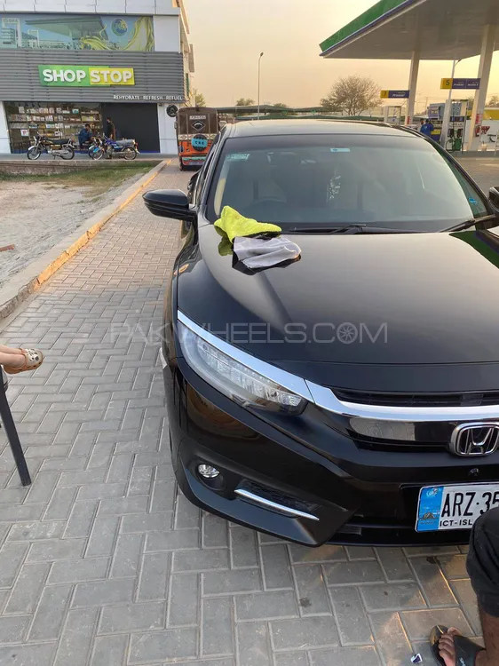 Honda Civic 2020 for Sale in Multan Image-1