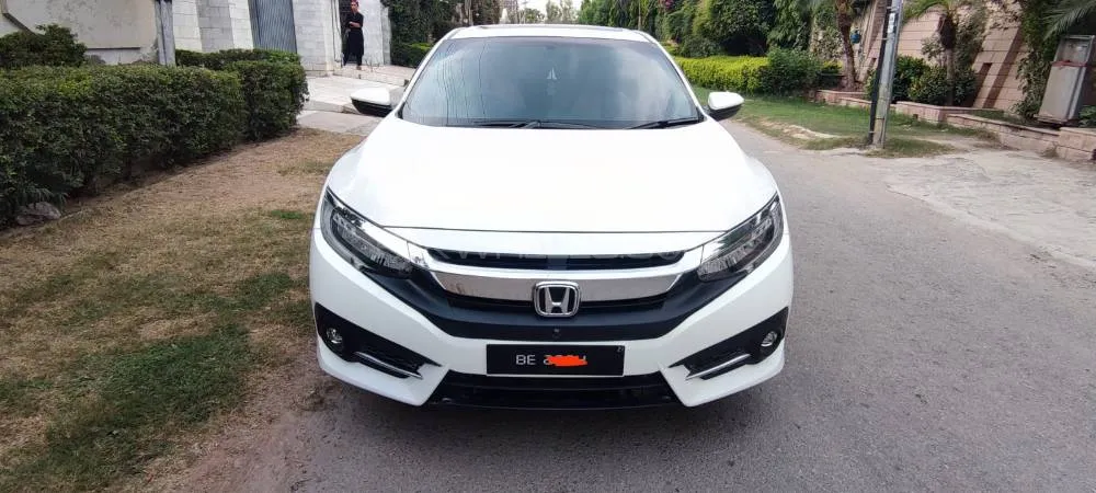 Honda Civic 2021 for Sale in Peshawar Image-1