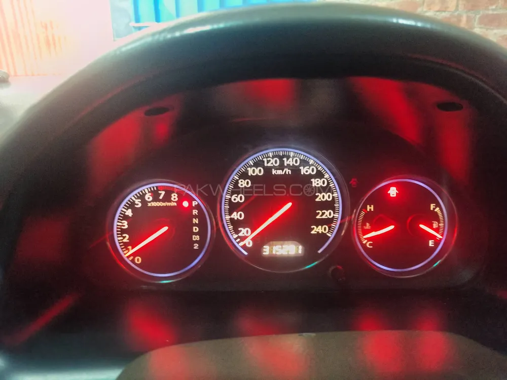 Honda Civic 2004 for Sale in Lahore Image-1