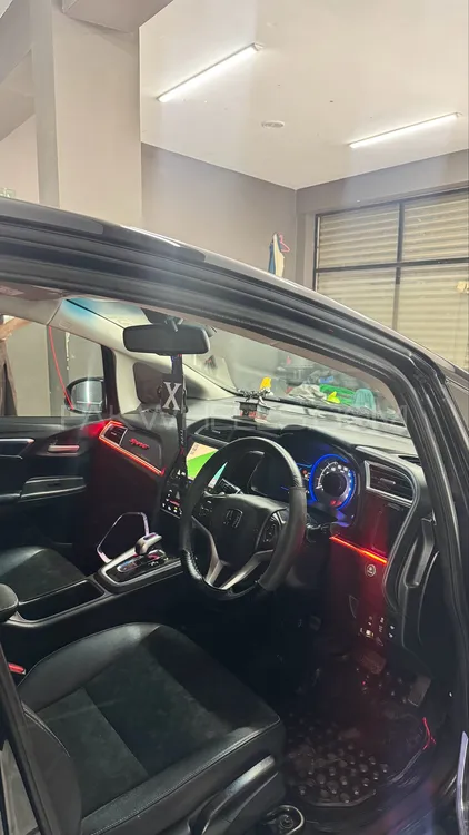 Honda Fit 2018 for Sale in Islamabad Image-1