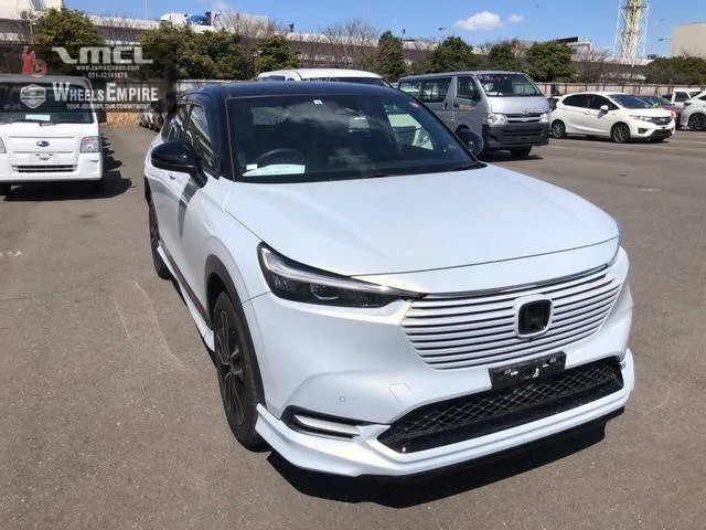 Honda Vezel 2021 for Sale in Karachi Image-1