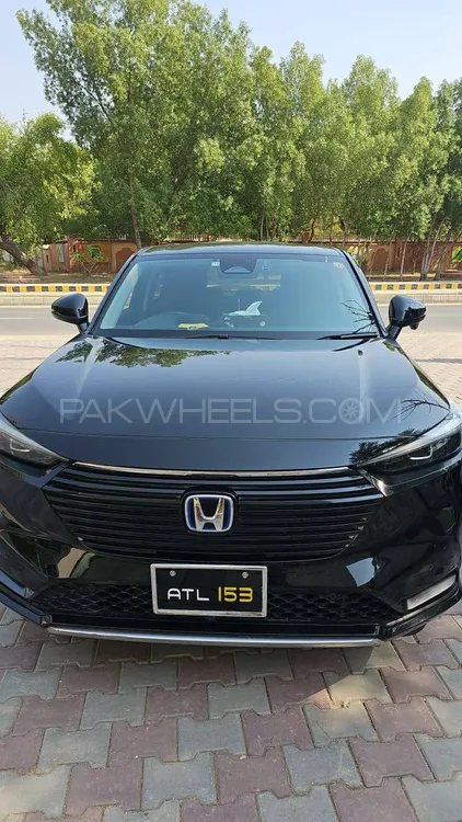 Honda Vezel 2021 for Sale in Rawalpindi Image-1