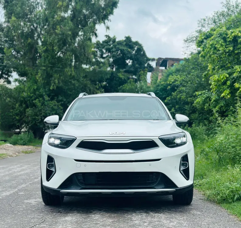 KIA Stonic 2023 for Sale in Islamabad Image-1