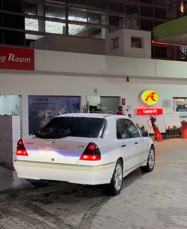 Mercedes Benz C Class 1999 for Sale in Islamabad Image-1