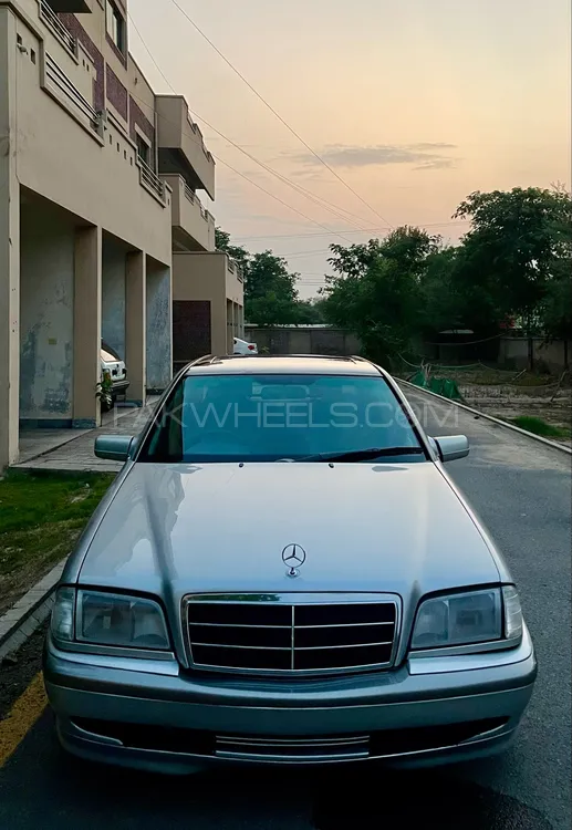 Mercedes Benz C Class 1997 for Sale in Multan Image-1
