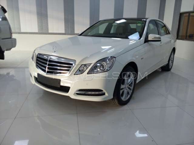 Mercedes Benz E Class 2012 for Sale in Sialkot Image-1