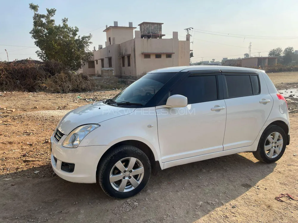 Suzuki Swift 2016 for Sale in Hyderabad Image-1