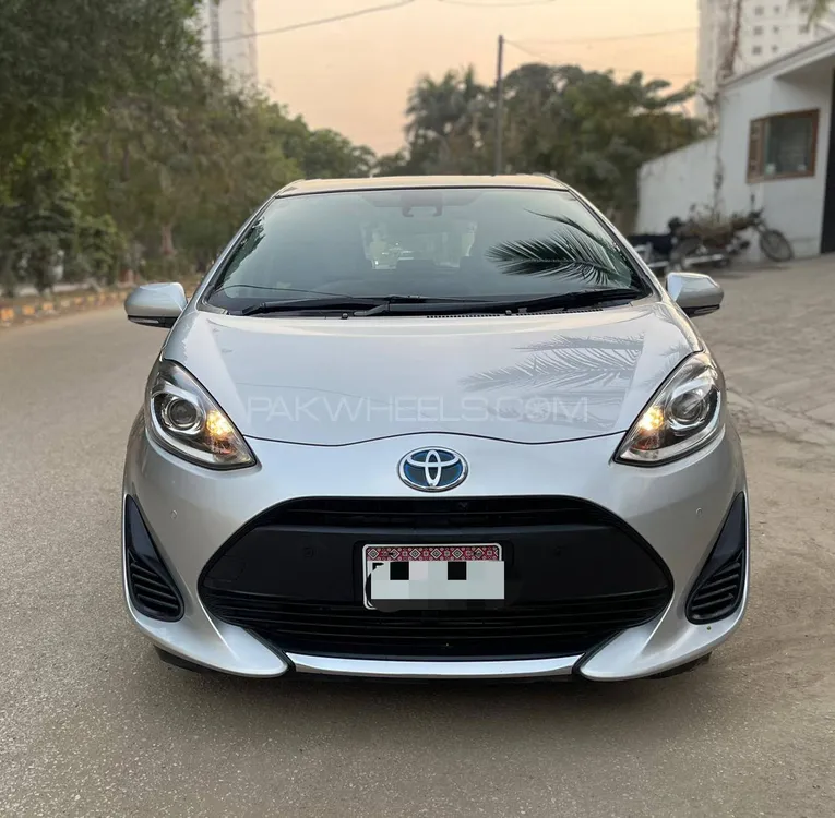 Toyota Aqua 2020 for Sale in Karachi Image-1