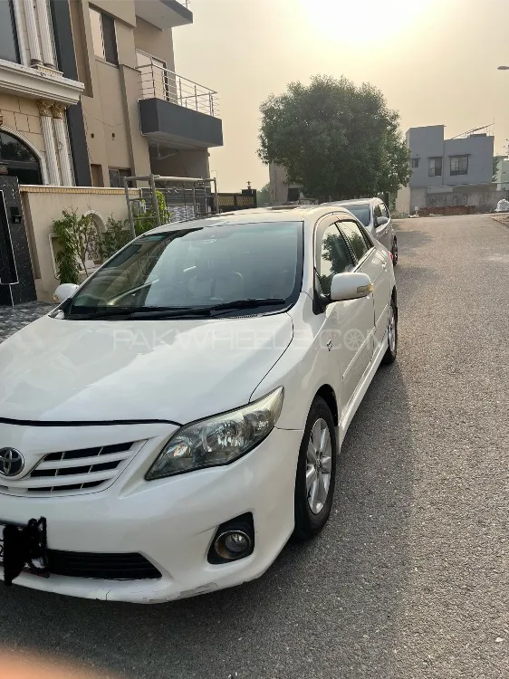 Toyota Corolla 2012 for Sale in Lahore Image-1
