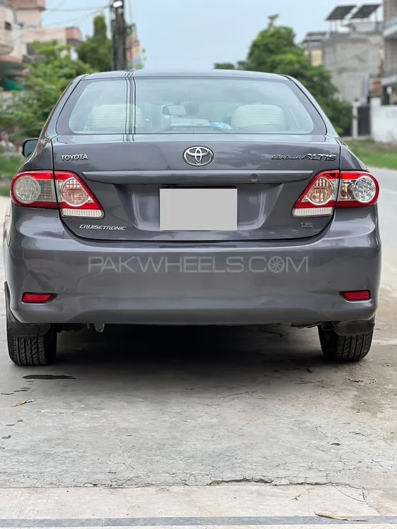 Toyota Corolla 2011 for Sale in Lahore Image-1