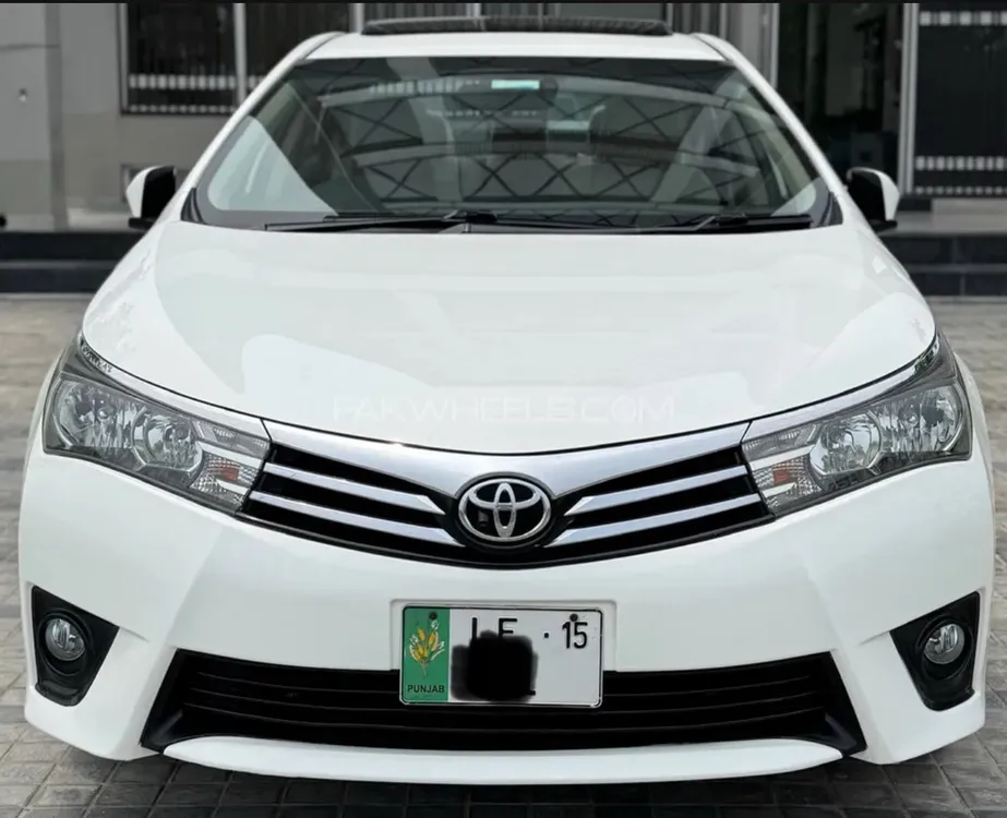 Toyota Corolla 2015 for Sale in Gujranwala Image-1